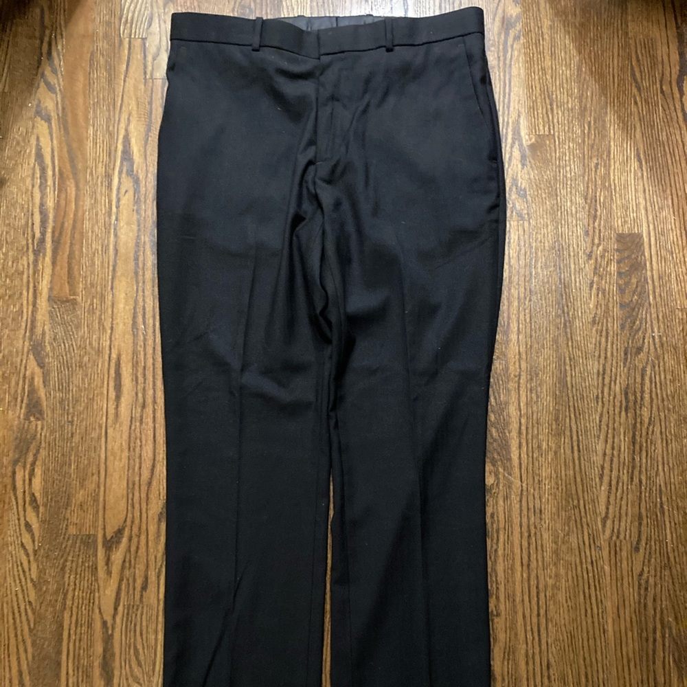 Men’s black dress pants